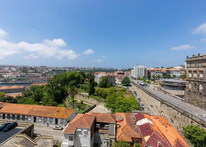 Daire Tripas-coracao, Cordoaria River View, Garden View Or Loft *