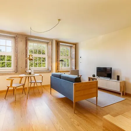 Apartment Tripas-coracao, Cordoaria River View, Garden View Or Loft